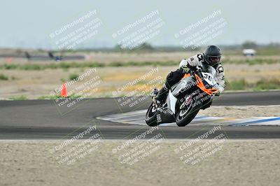 media/Apr-18-2025-TrackDaz (Fri) [[45f5874c44]]/C Group/Session 1 (Turn 7)/